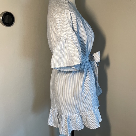 Storee dress - Picture 4 of 10